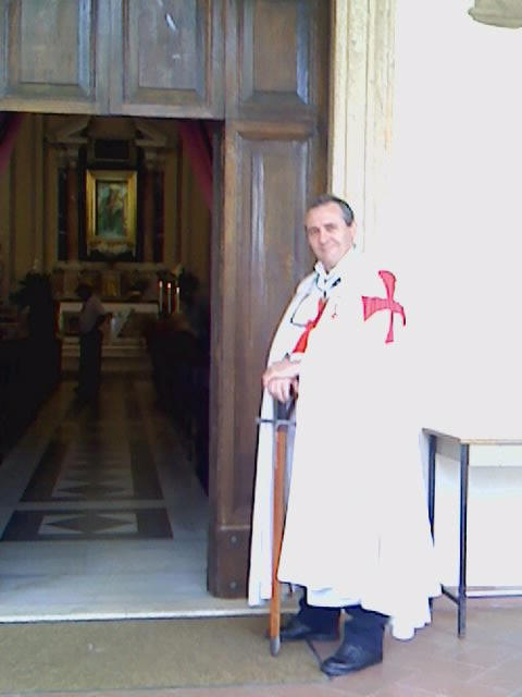 davanti al Santuario 